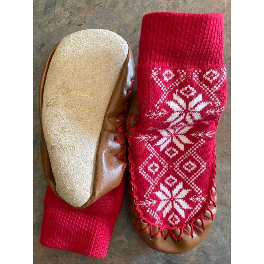 Hanna Andersson unisex Slipper Socks 5-7 Sweden